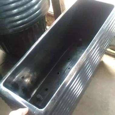 pot panjang hitam Untuk tanaman