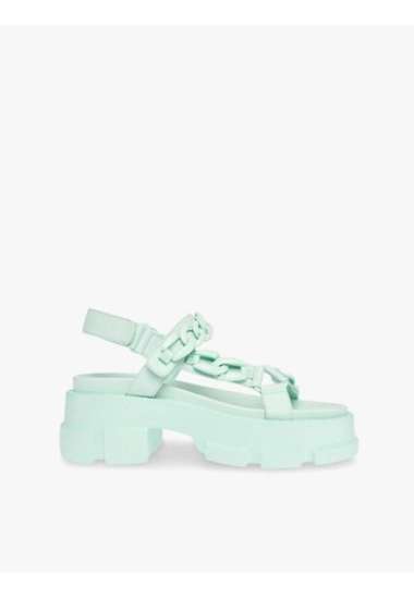 brd-21055_steve-madden-original-store 