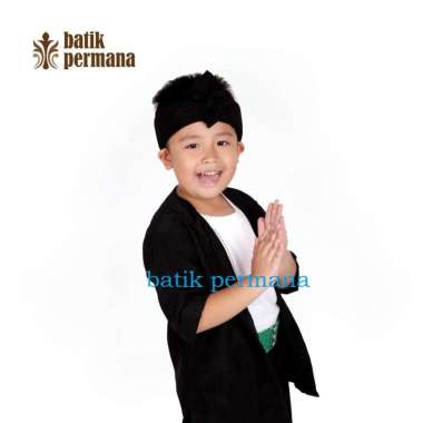 Pangsi Sunda dan Ikat Kepala Hitam Pangsi No 6 + Ikat