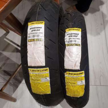 Ban Dunlop 160 60 17 & 120 70 17 Ninja CBR 250 RR