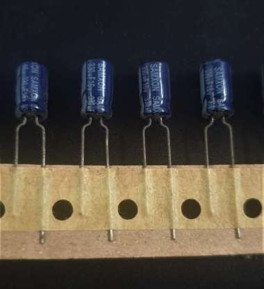 Elco Capacitor 330uf 16v Samxon Kaki Panjang Diameter 5mm Tinggi 11mm