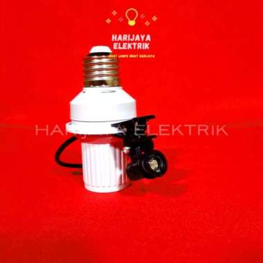 MEIWA FITTING SENSOR CAHAYA E27 FITING LAMPU OTOMATIS SIANG MALAM 60W