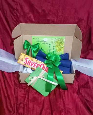Amidiko Hampers Lebaran Hijab dan Coklat Idul Fitri Adha Ied Mubarak Special Custom Gift Set Box Jil