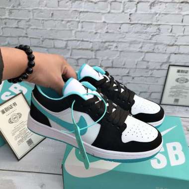 Jual Air Jordan 1 Low Green Toe Terbaru 