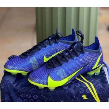 sepatu bola nike vapor academy