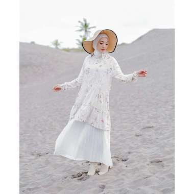 tunik rayon motif bunga kecil white