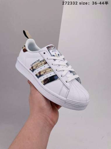 Jual Sepatu Adidas Superstar Wanita 