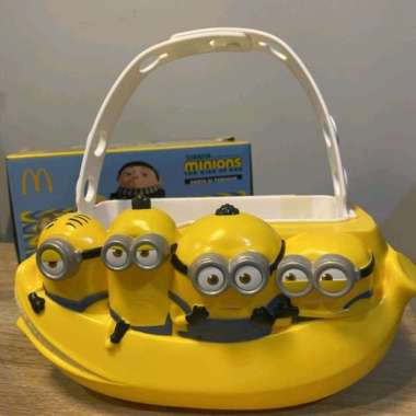 MINION TRAY MCDONALD'S