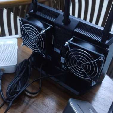 Fan Cooling Wifi Router Standing Berdiri Twin Fan Kipas Pendingin 8cm - Plus USB 12v