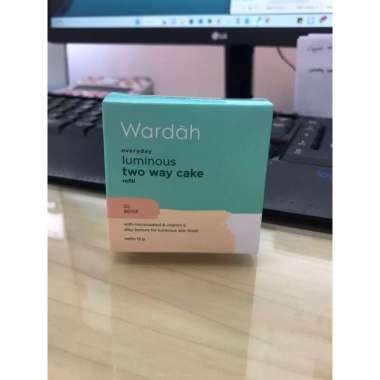 REFILL WARDAH EVERYDAY LUMINOUS TWO WAY CAKE / BEDAK PADAT 02 BEIGE