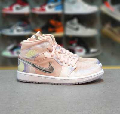 womens air jordan 1 mid iridescent