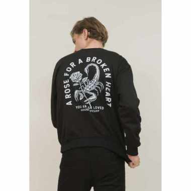 sweater hitam crewneck basic scorpion unisex houseofcuff L