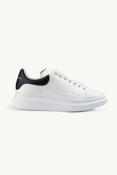 a mcqueen sneakers