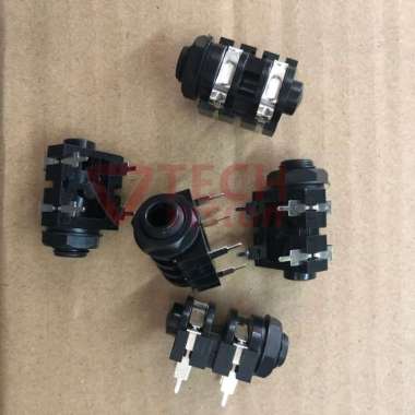 Socket Akai Mono Body Kelabang Ulat Bulu Soket Mic Chassis