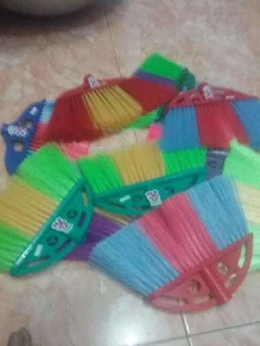 Refill Sapu Lantai Plastik Panda