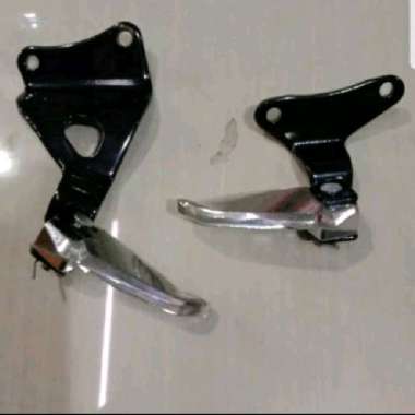 dudukan footstep belakang mio