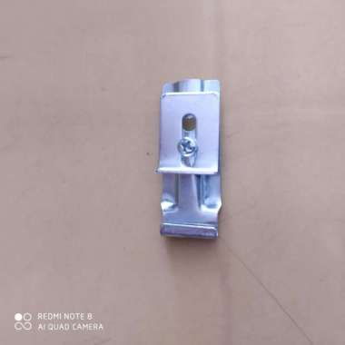 Bracket Kaki Plafon Ceiling Rel Gorden Elite