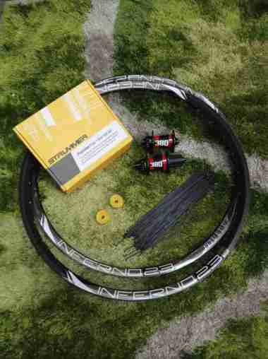 WHEELSET SEPEDA 27.5 INCH DISCBRAKE ALLOY VELG XLR8 HUB NOVATEC