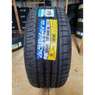 Ban Mobil Accelera PHI-R 205/40 R17