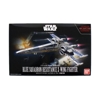Bandai 0223296 StarWars Blue Squadron Resistance X-Wing Fighter Model Kit [1:72]