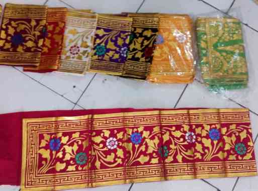 Selendang prada bali kain metris Hijau