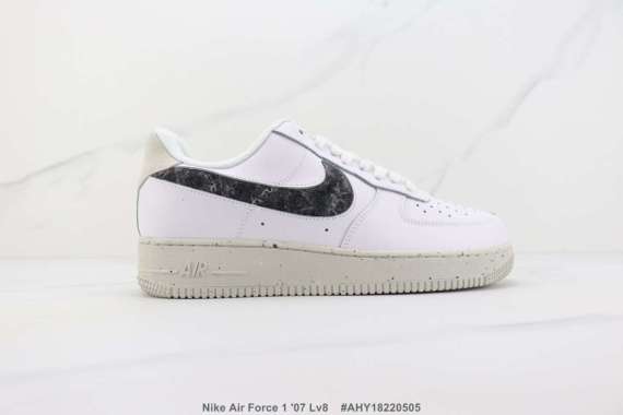 Jual Air Force 1 Lv 8 Terbaru \u0026 Original - Harga Promo Juni 2022 | Blibli