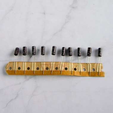 Kapasitor Elco 100uf - 16v 100uf16v 100uf/16v Capacitor