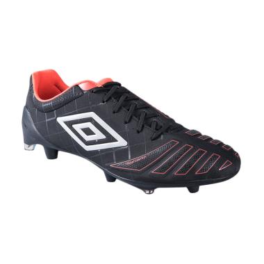 Umbro Ux Accuro Pro Hg Sepatu Sepakbola - Black 81179U-ECB