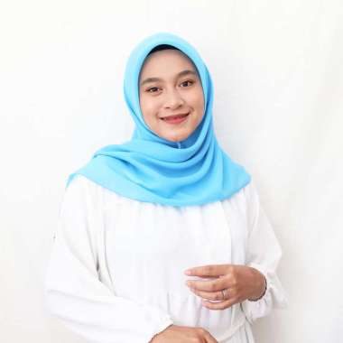 Maribel - Hijab Segi Empat Bella Square Baby Blue