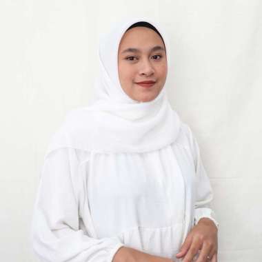 Maribel - Hijab Segi Empat Bella Square Broken White