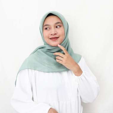 Maribel - Hijab Segi Empat Bella Square Mint