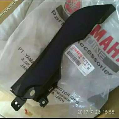 COVER SAMBUNGAN BODY KANAN JUPITER Z1 ORIGINAL