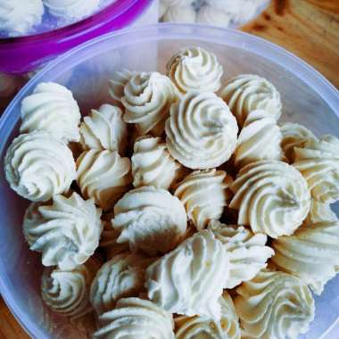 Kue Kering Sagu Susu Mini