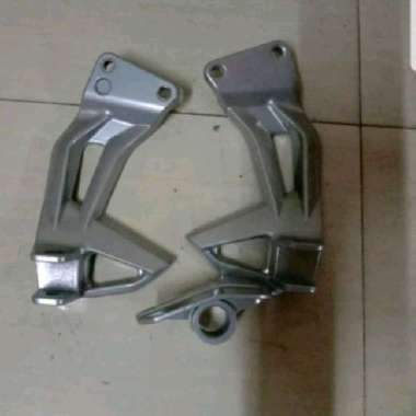 dudukan footstep belakang jupiter z