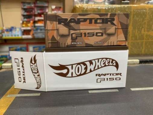Hotwheels RLC Ford Raptor F150 Camouflage - 24184/25000