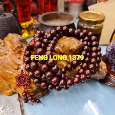 Kalung Japamala (Tasbih Buddhist) Kayu Cendana 108 Butir Merah 12mm
