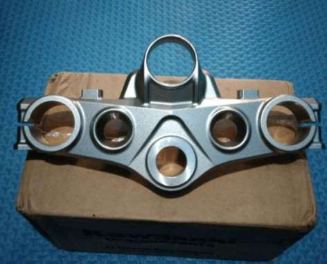 Segitiga Atas KLX 150 S L G Shock Depan Tele ORIGINAL KAWASAKI