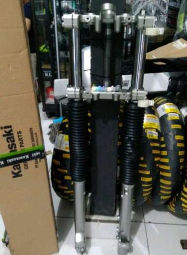 Shock Depan Tele KLX 230 R 230 ORIGINAL KAWASAKI CRF 150