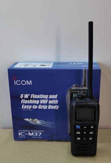 ICOM IC M 37 VHF MARINE TRANSCEIVER