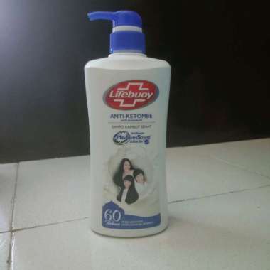 Promo Harga Lifebuoy Shampoo Anti Dandruff 680 ml - Blibli