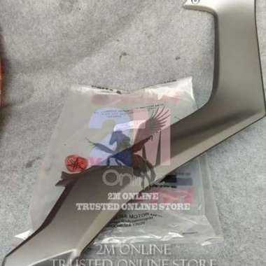 Cover side sambungan body tengah Nmax silver kiri ORIGINAL