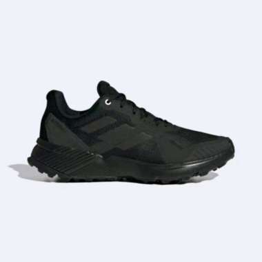 Foto sepatu adidas kw 2025