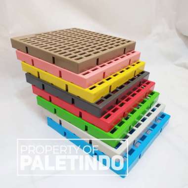 Tatakan Alas Media Filter Chamber Kolam Ikan Koi FUTARI 30 x 30 x 3 Cm Merah