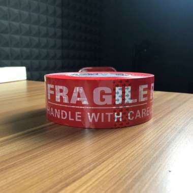 LAKBAN FRAGILE / JANGAN DIBANTING PANJANG 300 YARD Merah