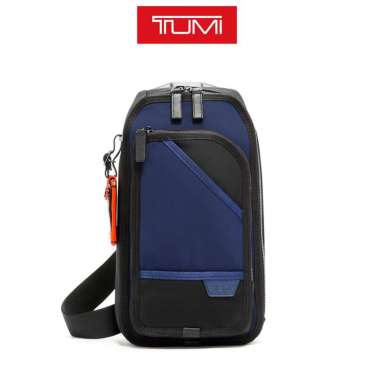 T U M I Harrison Gregory Sling - Midnight Navy
