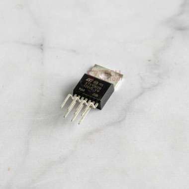 STV9302 STV9302B STV 9302 9302B IC Vertical