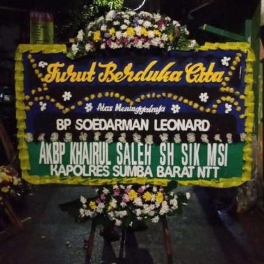 Karangan Bunga Papan Kramat Jati Toko Bunga Jakarta Timur