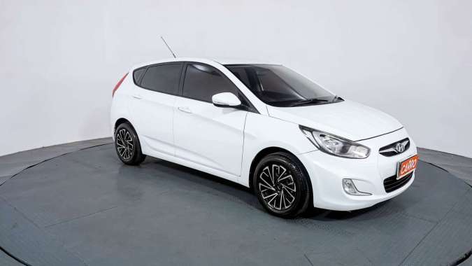 Hyundai Grand Avega 1.4 GL AT 2012 Putih