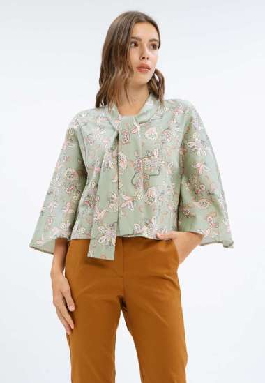 Minimal Mariko Outer Green Sage XL Sage Green
