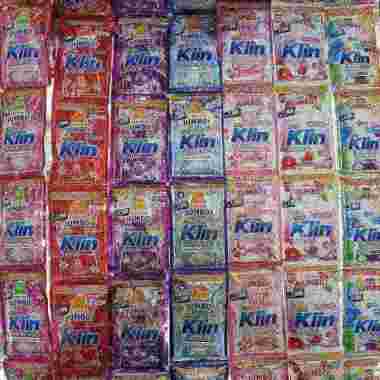 soklin liquid deterjen cair 12 sachet x 45ml sakura